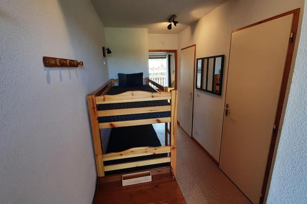 Superbe Appartement La Joue Du Loup Centre, 6 Personnes, Avec Parking Prive Ле-Деволюи Экстерьер фото